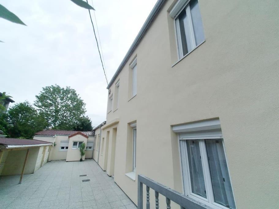 *douceur Des Tropiques*parisis Appartement